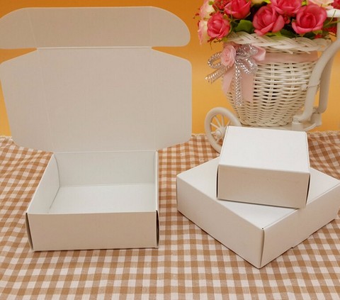 50pcs 4sizes Black white Kraft paper gift packaging box carton cardboard box soap Jewelry Candy package packing paper box small ► Photo 1/1