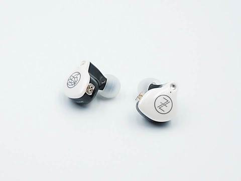 TFZ 2022 MY Love Edition Dynamic Driver 2pin 0.78mm HiFi In-ear Earphone ► Photo 1/1