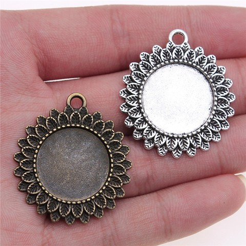 3pcs 20mm Inner Size 2 Colors Round Shape Flower Style Zinc Alloy Cameo Cabochon Base Setting Charms Pendant ► Photo 1/3