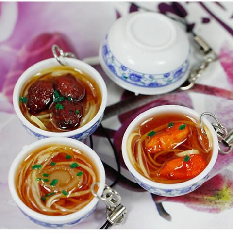 1Pcs New Chinese Blue And White Porcelain Food Bowl Mini Bag Pendant Simulation Food Key Chains Noodle Creative Keychain ► Photo 1/6
