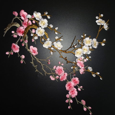 2pcs Plum Blossom Flower Applique Clothing Embroidery Patch Fabric Sticker Iron On Patch Craft Sewing Repair Embroidered ► Photo 1/6