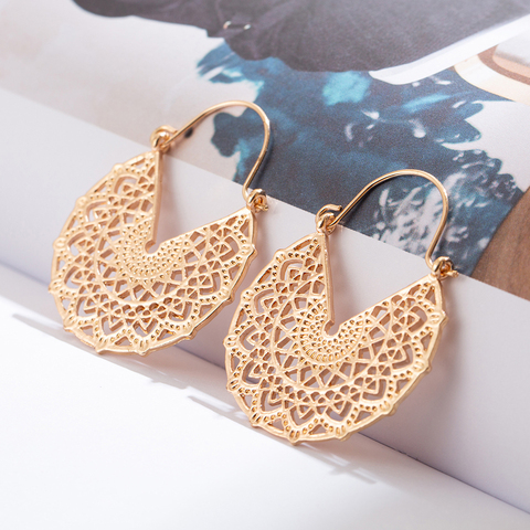 Golden Hollowed Dangle Drop Earrings for Women Female 2022 Wedding Engagement Earrings Hanging Jewelry Accessories ► Photo 1/5