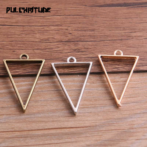  10pcs 25*39mm Three Color Alloy Jewelry Accessories Triangle Charm Hollow Glue Blank Pendant Tray Bezel 12C46 ► Photo 1/6