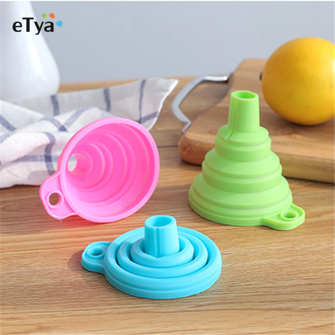 1pcs Mini Foldable Funnel Silicone Collapsible Funnel Folding Portable Funnels Be Hung Household Liquid Dispensing Kitchen Tools ► Photo 1/6