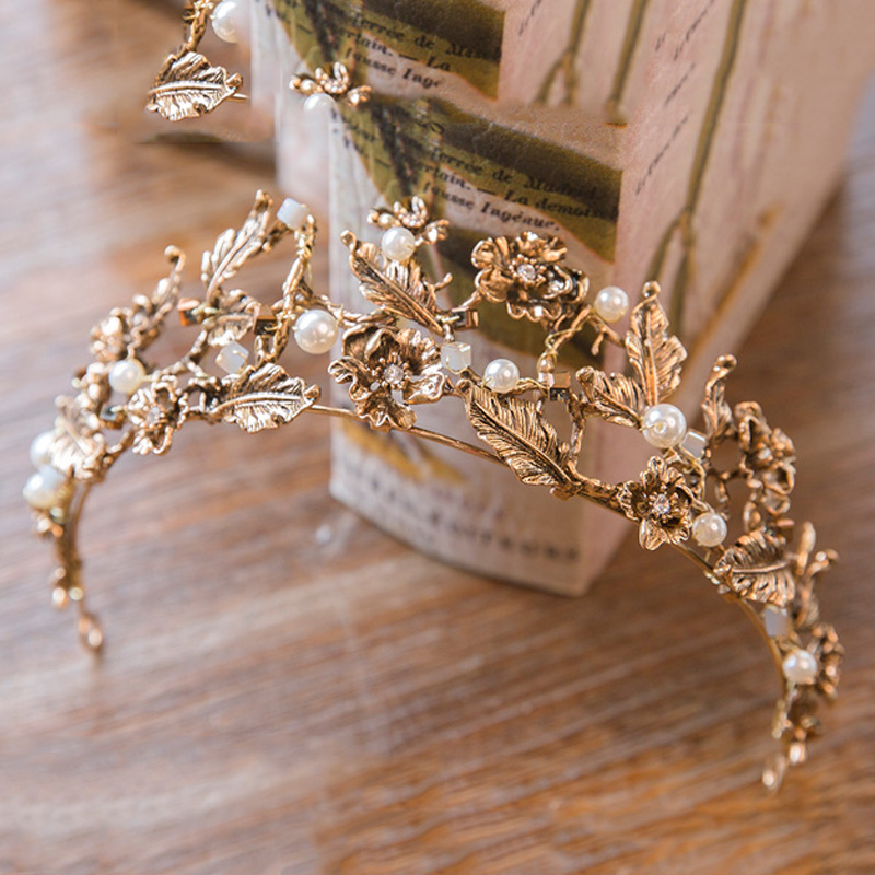 Vintage Crystals Gold Bridal Crowns and Tiaras Wedding Prom Headdress Headband 