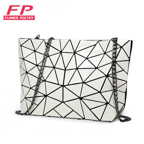 New 2022 Women Chain Shoulder Bag Geometric Luxury Handbags Women Bags Designer Fold Small Women Messenger Bag Bolsa ► Photo 1/6