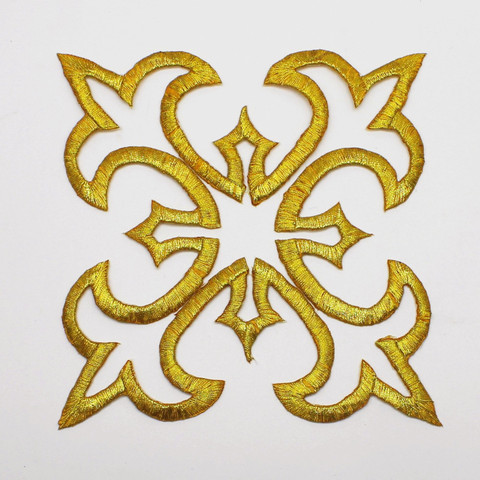 YACKALASI 5 Pieces/Lot Gold Cosplay Applique Iron-on Flower Patches Golden Metallic Embroidered Venise Trim 14.8*14.8cm ► Photo 1/3