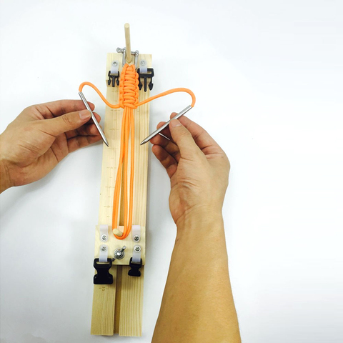 1PCS DIY Wristband Maker Jig Bracelet Maker Paracord Knot Parachute cord Braided Wristband Weaving Maker Bracelet Knitting Tool ► Photo 1/6