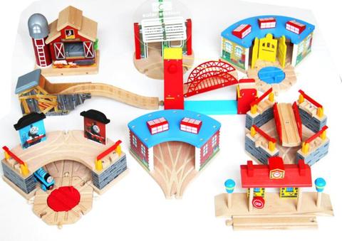 EDWONE  All Kinds Train Garage Air Staion Wood Track  Beech Wooden Railway Train Track TOY Accessories fit for Biro ► Photo 1/4
