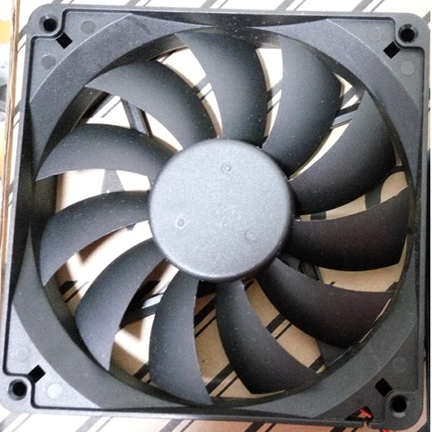 135x135x25mm 135mm 13cm fan Large Air Volume Cooling for power supply for computer Case Young Lin GD13525 ► Photo 1/3