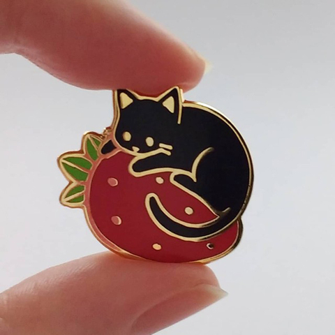 Cartoon Black Cat Animal Pin Hard Enamel Brooches Badges Lapel pin For Kids Girls Gifts ► Photo 1/6
