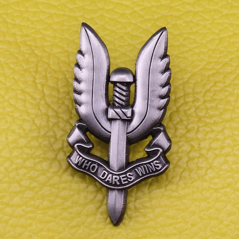 British Army Special Air Service SAS Who Dares Wins metal badge Enamel Pin ► Photo 1/2