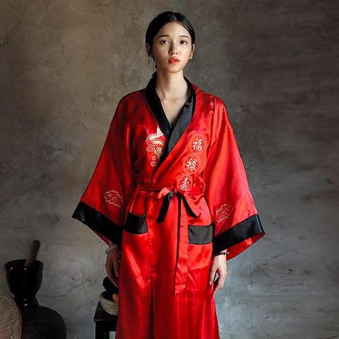 Novelty Reversible Black Red Women Satin Kimono Handmade Embroidery Dragon Nightgown  Robe Gown Two Side Sleepwear ► Photo 1/4