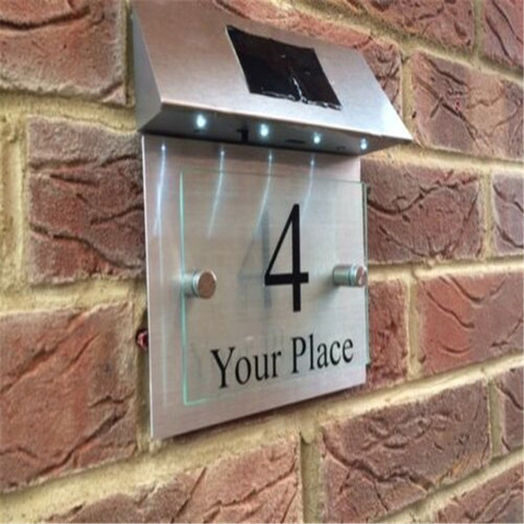 MODERN HOUSE SIGN PLAQUE DOOR NUMBER STREET GLASS ALUMINIUM EFFECT SOLAR LIGHT ► Photo 1/5