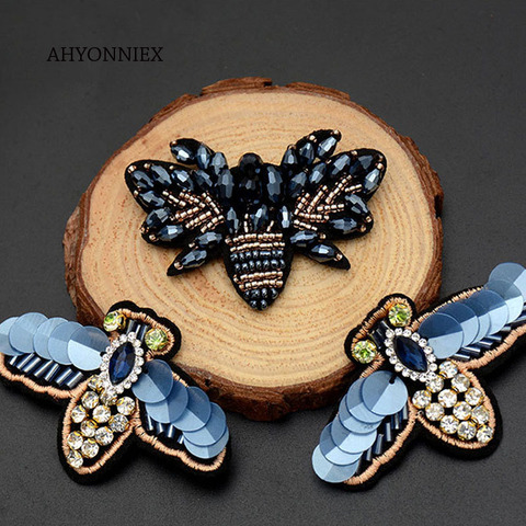 AHYONNIEX Promotion 1PC Blue Sequins beads bee patches applique sew on butterfly clothes shoes bags decoration DIY patch ► Photo 1/6