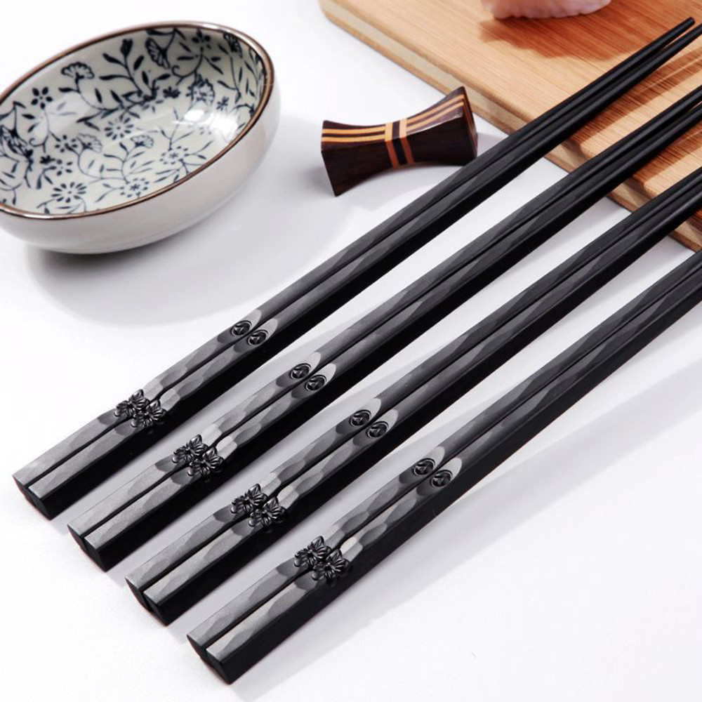 1 pair Alloy Chinese Chopsticks Reusable Tableware Chopstick Sushi Food Sticks 