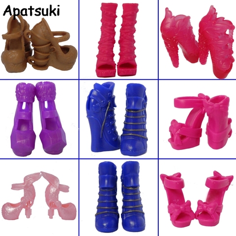 5pairs/lot Fashion Design Shoes High Heel Shoes For Monster High Dolls Sandals Boots For 1/6 Monster Dolls ► Photo 1/4