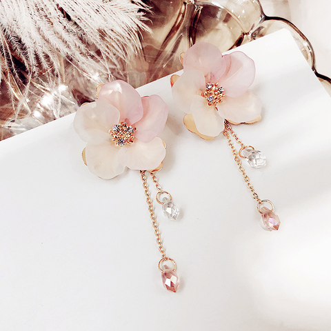 Bohemia Acrylic Plant Women Dangle Earrings Fresh Frosted Petals Dripping Earrings For Women Drops Earrings ► Photo 1/5