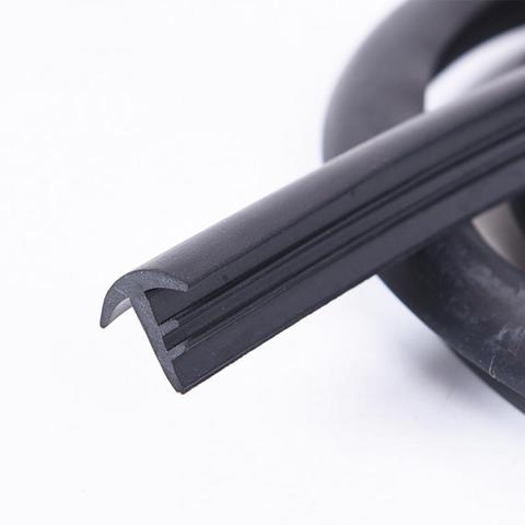 Rubber 1.6m Soundproof Dustproof Sealing Strip for Auto Car Dashboard Windshield ► Photo 1/1