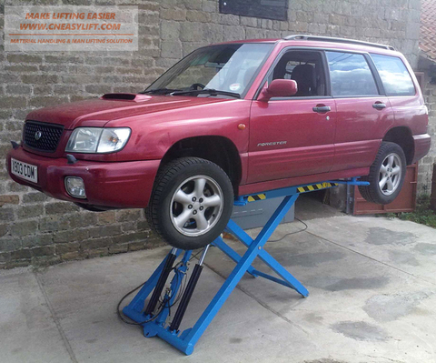 Mini scissor lift for car service hydraulic car lift ► Photo 1/1