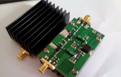 1MHz-1000MHZ 35DB 3W HF VHF UHF FM transmitter Broadband RF Power Amplifier For Ham Radio ► Photo 1/1