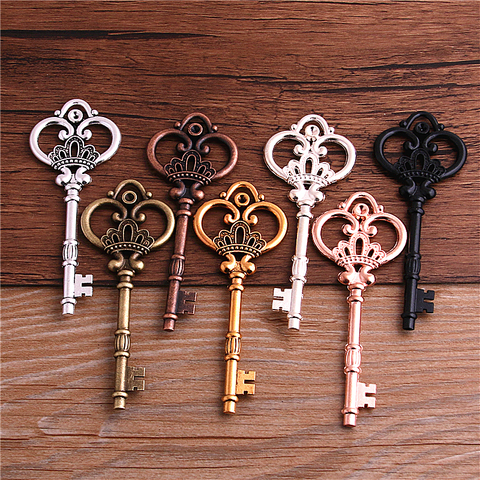 2Pcs 7 Color Metal Alloy Lovely Large Crown Key Charms Vintage Jewelry Keys Charms 32*84mm ► Photo 1/6