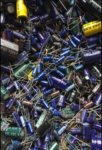 500 grams a pack capacitor Electrolytic capacitor Mixed electronic component package Read before shooting ► Photo 1/3