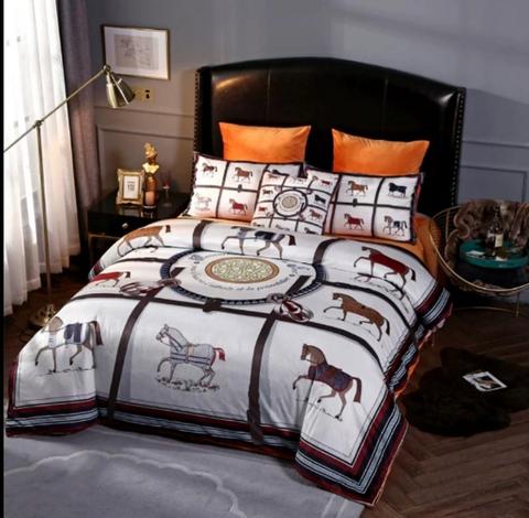 Bedding set Plush Warm Print Horese Palcae Royal Bedclothes Comforter Cover 4Pcs King Queen Size Quilt Cover ► Photo 1/2