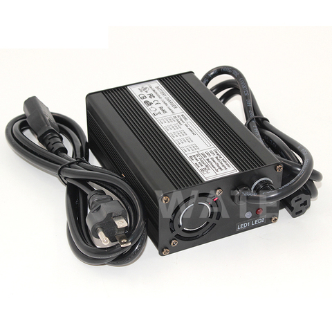 54.6V 3A battery charger for electric vehicle for 13S 48V Lipo/Li-ion batteries ► Photo 1/6