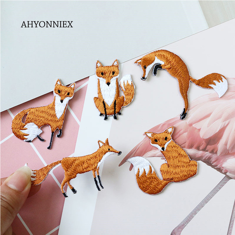 AHYONNIEX 1 Piece Embroidered Cute Fox Patches Clothes Bags DIY Applique Embroidery Parches Iron On Patch for Clothes ► Photo 1/6