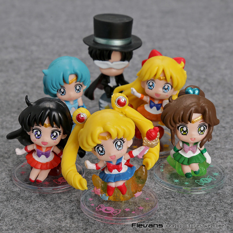 Sailor Moon Figures & Toys Keychains 6pcs/set Sailor Moon Keychains