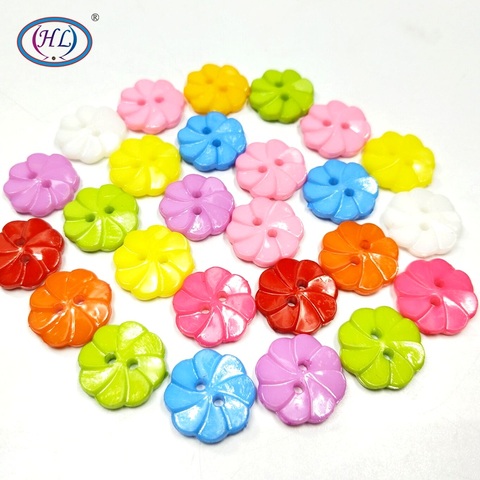 HL 30pcs/package 17MM Mixed Color 2 Holes Flower Plastic Buttons Children's Apparel Sewing Accessories DIY Scrapbooking ► Photo 1/3