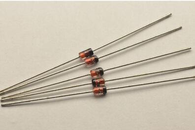 50pcs 1N4756 47V ZENER DIODE 1W (1N4754 39V ► Photo 1/1