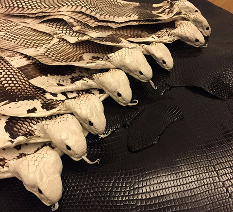 Natural color Grain Genuine snake leather for DIY handmade belt shoe handbag snake leather thickness 0.1-0.3mm ► Photo 1/3
