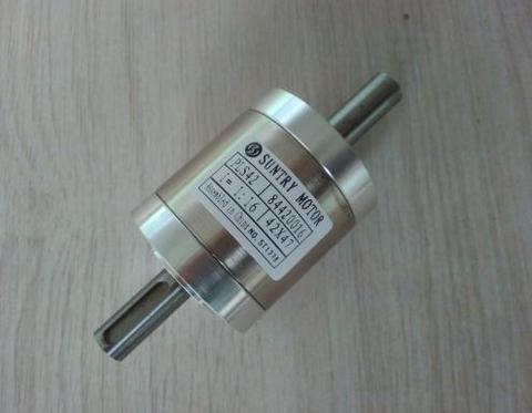 1:3 1:4 1:5 Double Axis Planetary Speeder Gearbox PLS42 Round Flange also Used as Speed Reducer ► Photo 1/2