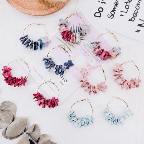 Earrings for women Charm Modern Girls Simple Fashion Jewelry Petals Gifts Cute Trends Dangler Eardrop Hoop Earring ► Photo 1/6
