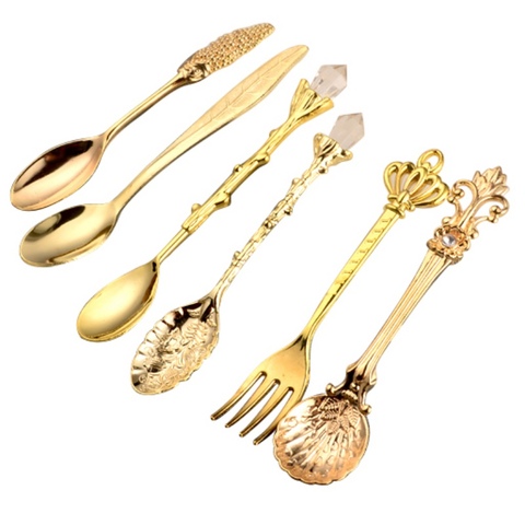 6 Pcs/Set Coffee Fork Vintage Kitchen fruit Carved Royal Spoons prikkers Style Spoons Metal Fork Accessories Mini dessert ► Photo 1/6