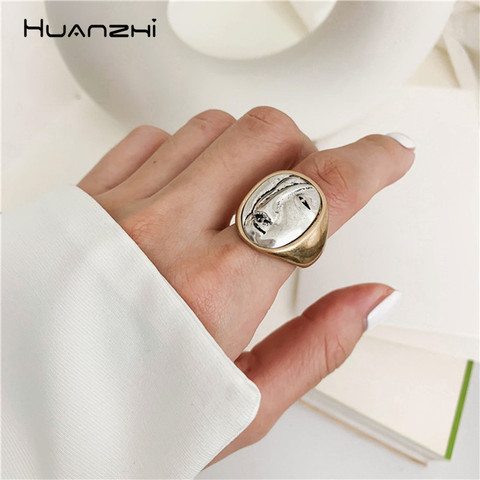HUANZHI Vintage Exaggeration Portrait Big Round Rings Personality Geometric Finger Rings for Women Girls Party Jewelry Gifts ► Photo 1/6