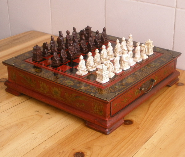 Retro Chinese Terracotta Warriors 32 Chess Set Wood Table Chess Board Game 