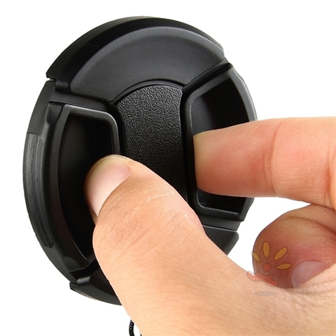 Center Pinch Snap-On Lens Cap 49mm 52mm 55mm 58mm 62mm 67mm 72mm 77mm 82mm for Canon Nikon Sony Sigma Tamron Lenses ► Photo 1/4