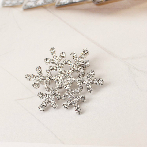 New Brooch Decoration Rhinestone Christmas Snow Brooch Jewelry Fashion Brooches For Women Pins Kpop Accessories Wholesale ► Photo 1/5