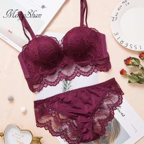 Free Shipping Young Girl Sexy Lingerie Lace Bra and Panty Set Mid