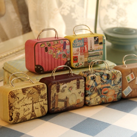 Continental Mini Storage Tin Box Retro Suitcase Handbag Small Rectangular Candy Box Small Iron Container Wedding Favor ► Photo 1/4