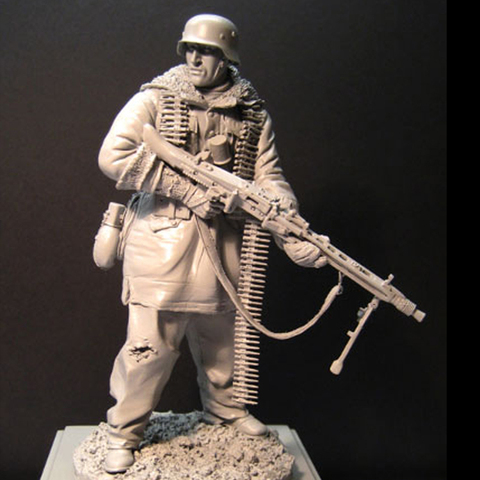 1/16  120mm Unpainted Resin Figure   MG ► Photo 1/3