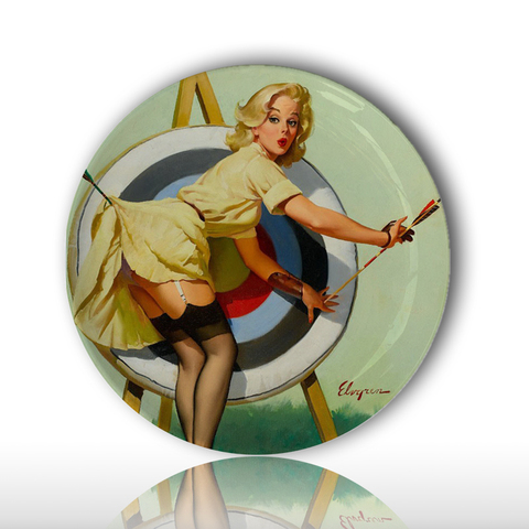 Artist Gil Elvgren Sexy Beauty painting plate retro illustrator pin-up girls home decorative dish pretty girl wall hanging plate ► Photo 1/6