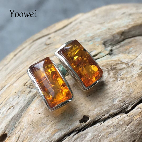 Yoowei Small Amber Earrings for Women 4 Color Chic Mini Geometric Stud Earring OL Trendy Baltic Natural Amber Jewelry Wholesale ► Photo 1/6