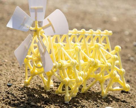 DIY 3D Puzzle wind power toy Walker Powered Walking Assembly Model Kits Robot Toys handmade Science experiment Toy ► Photo 1/2