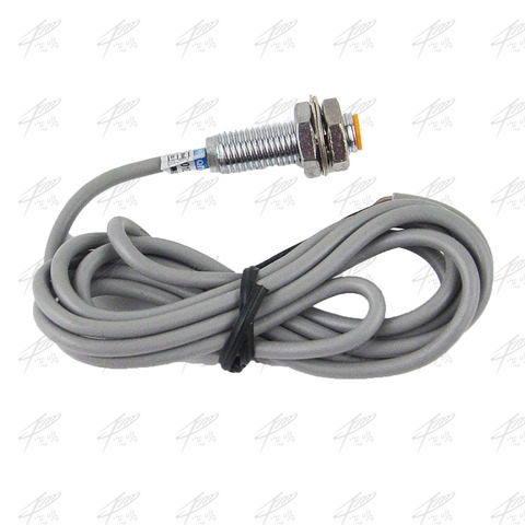 NJK-5001C Magnetic induction Proximity Switch hall sensor switch M8 DC5-30V 3 wires NPN NO 8mm distance ► Photo 1/6