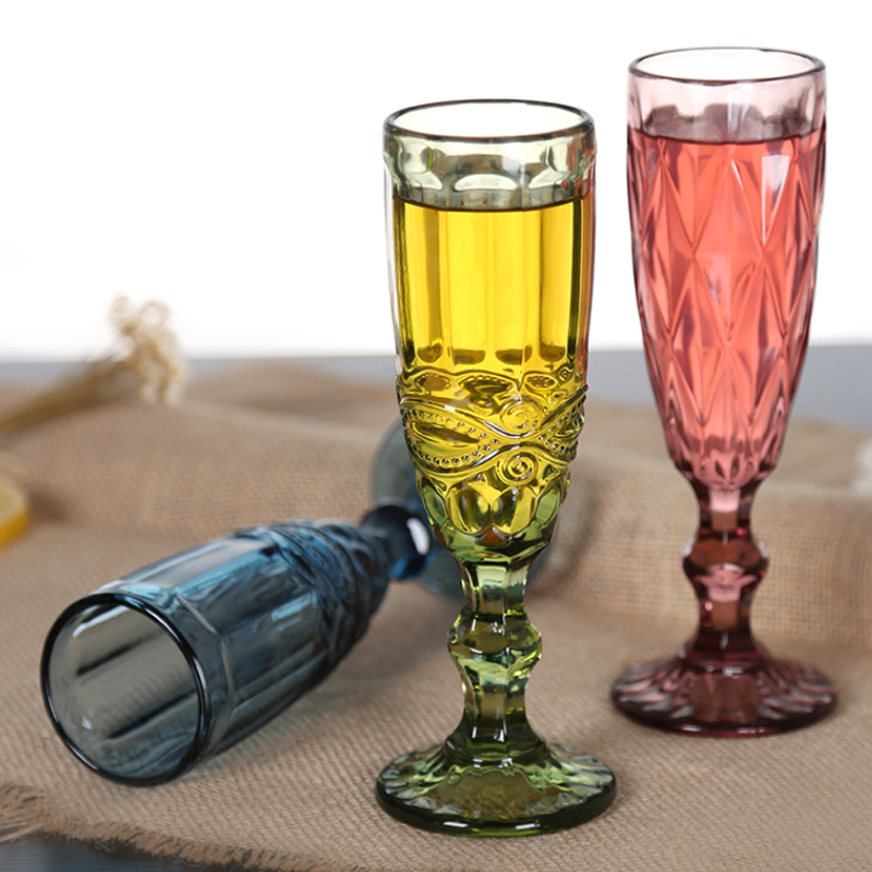 https://alitools.io/en/showcase/image?url=https%3A%2F%2Fae01.alicdn.com%2Fkf%2FHTB1qrHiXfLsK1Rjy0Fbq6xSEXXaZ%2F150ml-Champagne-Glasses-Kitchen-Dining-Bar-Drinkware-Red-Wine-Glass-Juice-Party-Wedding-Goblet-Red-Green.jpg