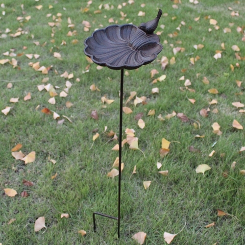 European Vintage Home Garden Decor Cast Iron Bird On Seashell Shaped Bird Feeder with Long Plug Heavy Sturdy Metal Birdbath ► Photo 1/6